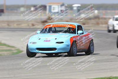 media/Oct-25-2025-CalClub SCCA (Sat) [[34c778dfbe]]/Group 4/Qualifying/